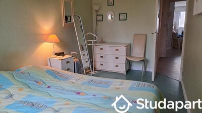 Chambre - 10 m² - 1 pièce