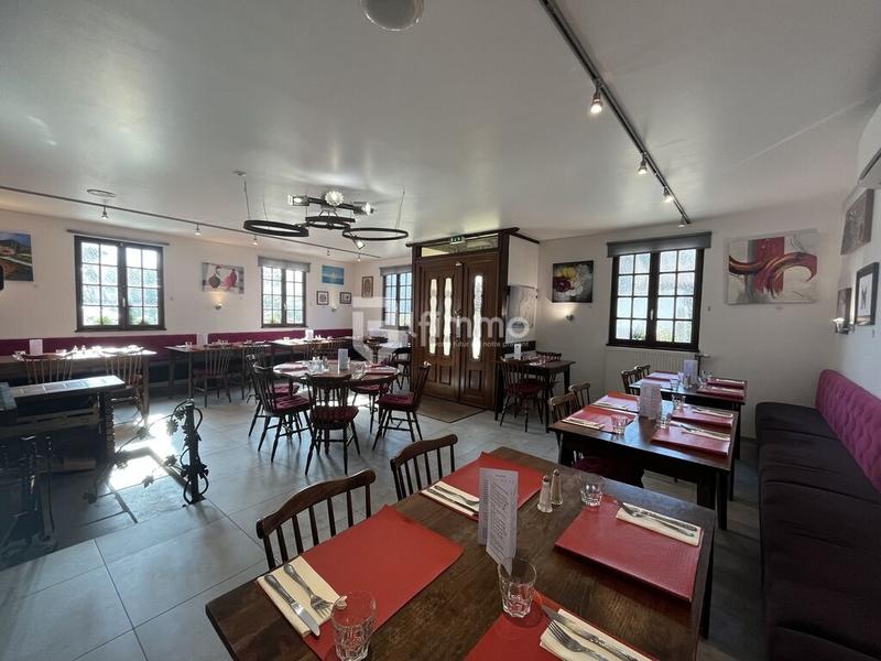 Fonds de commerce - Bureau - 189 m²