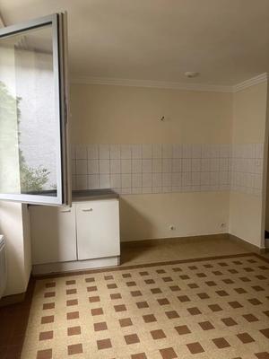 Maison de bourg - 34 m² - 2 pièces