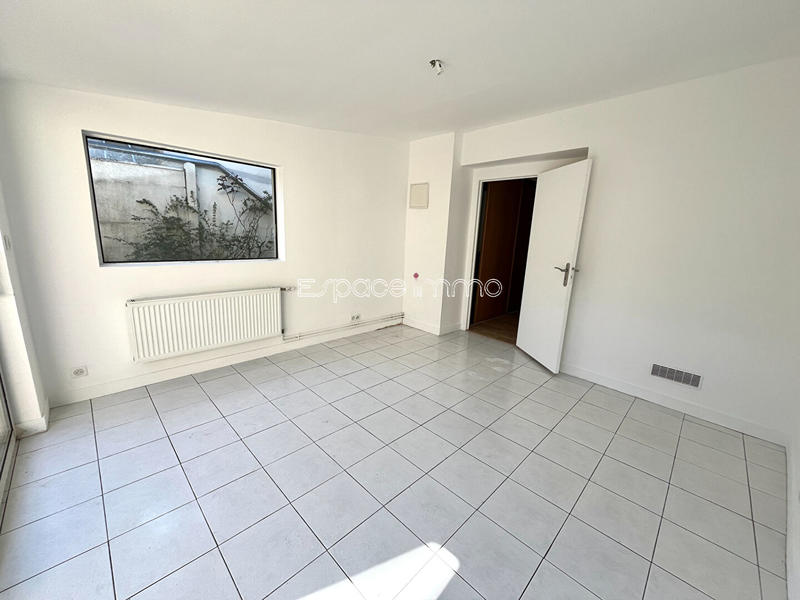 Maison - 78 m² - 5 pièces