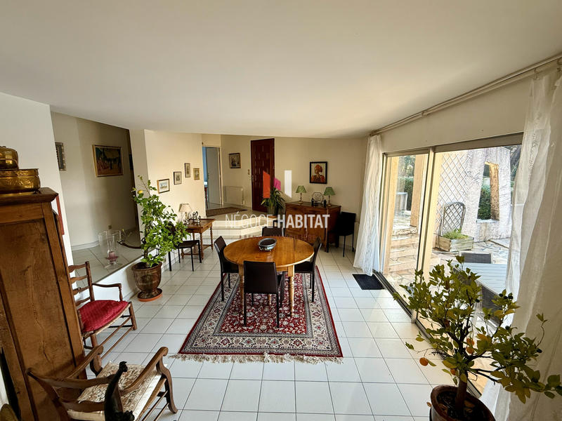 Villa - 122 m² - 5 pièces