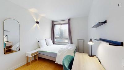 Chambre - 10 m² - 4 pièces