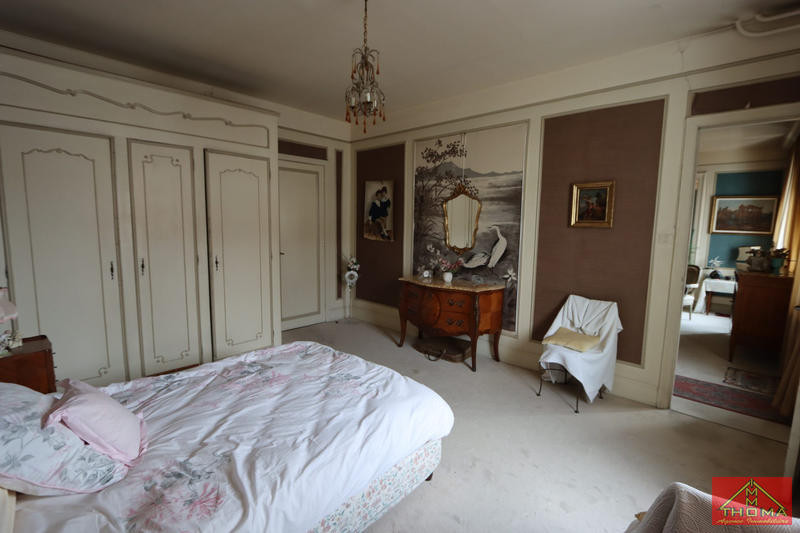 Appartement - 155 m² - 6 pièces