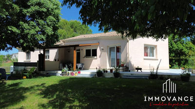 Villa - 150 m² - 5 pièces
