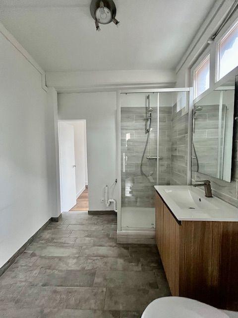 Appartement - 60 m² - 2 pièces