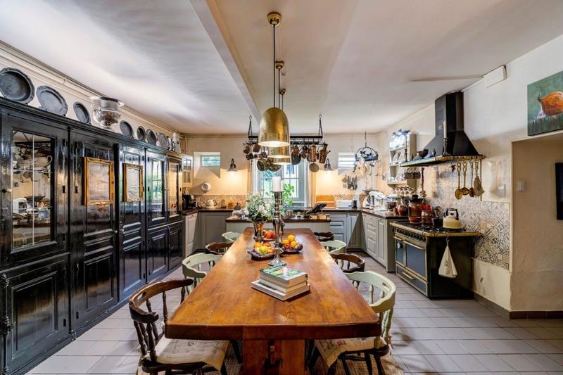 Demeure - 508 m² - 16 pièces