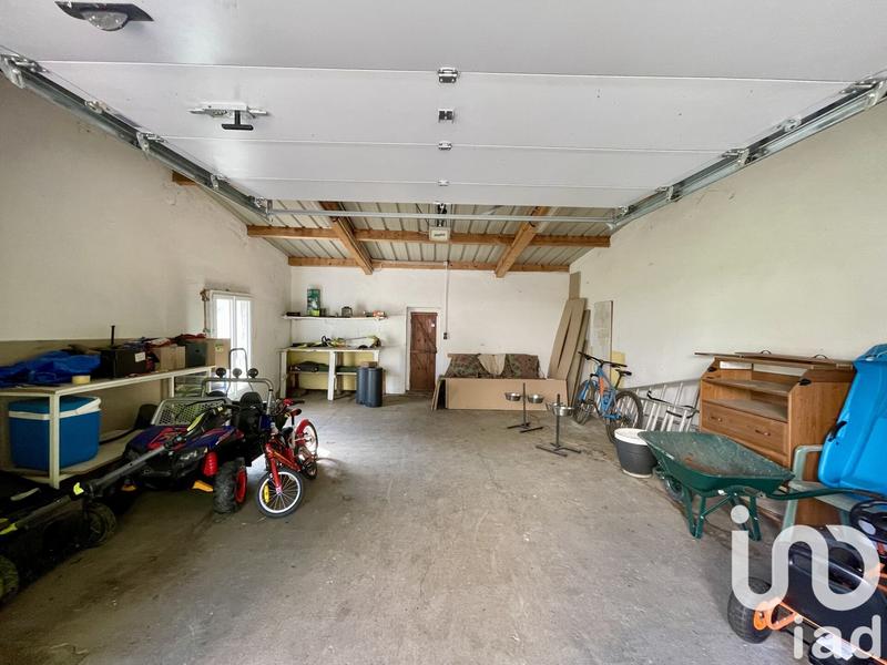 Maison - 205 m² - 8 pièces