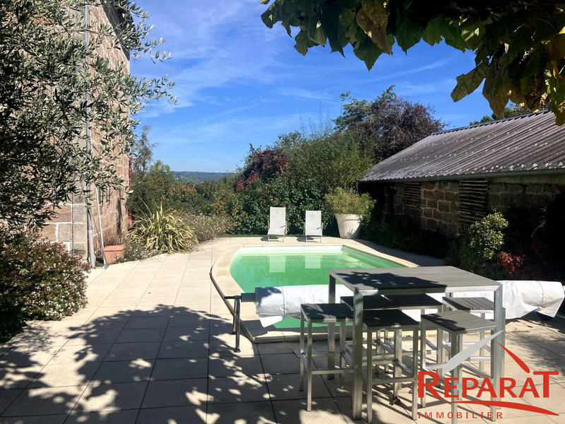 Maison - 150 m² - 5 pièces