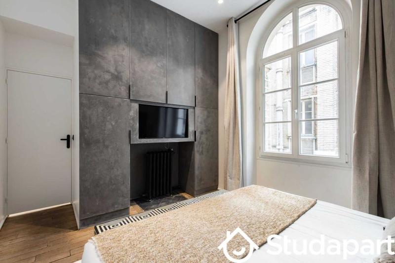 Appartement - 180 m² - 7 pièces