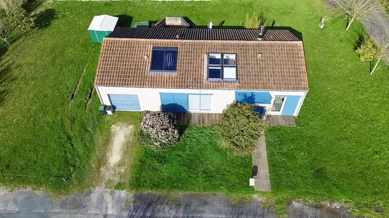 Maison - 105 m² - 4 pièces