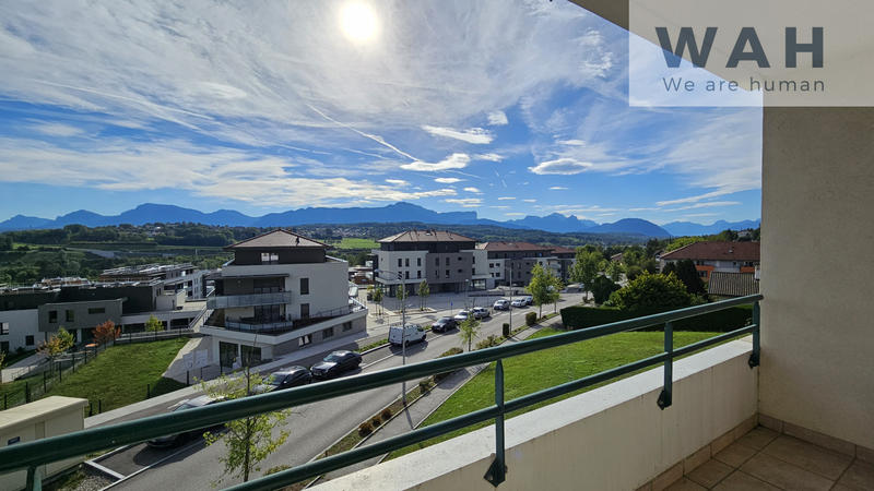 Appartement - 90 m² - 4 pièces