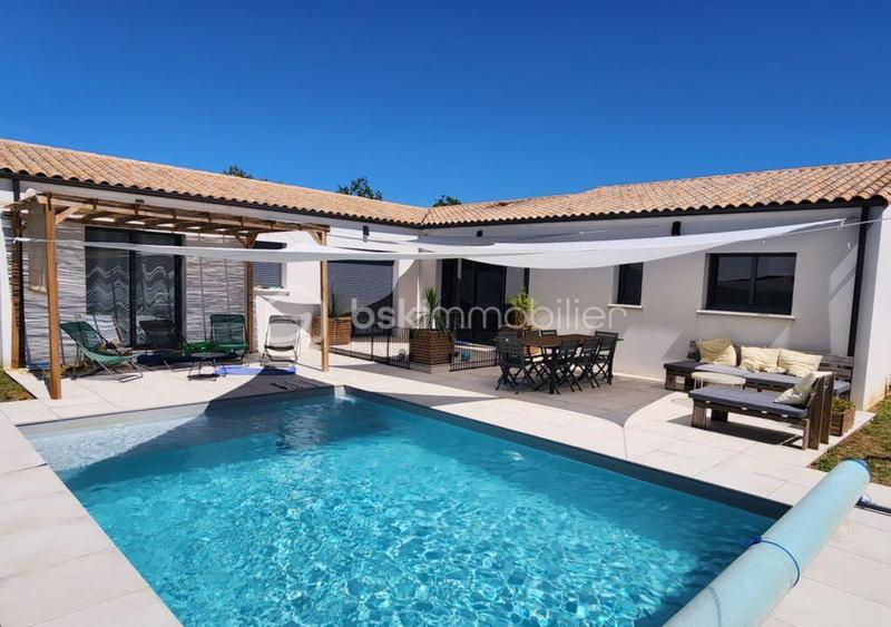 Maison - 121 m² - 5 pièces