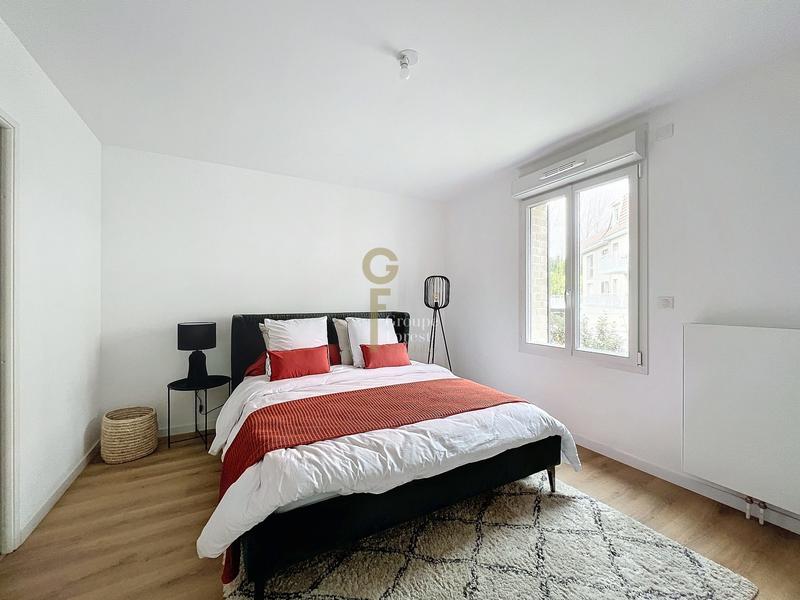 Appartement - 95 m² - 4 pièces