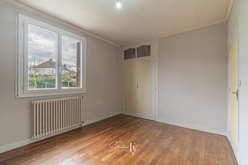 Maison - 104 m² - 5 pièces