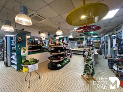 Fonds de commerce - 180 m²