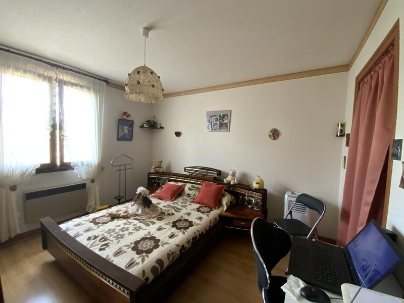 Maison - 98 m² - 4 pièces