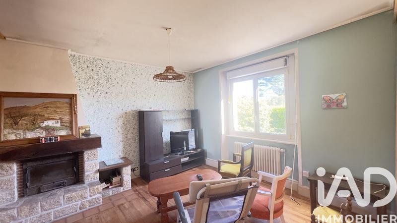 Maison - 101 m² - 5 pièces