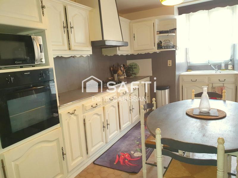 Maison de village - 294 m² - 12 pièces