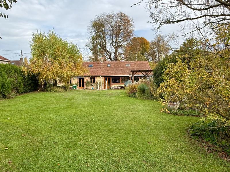 Maison - 141 m² - 5 pièces