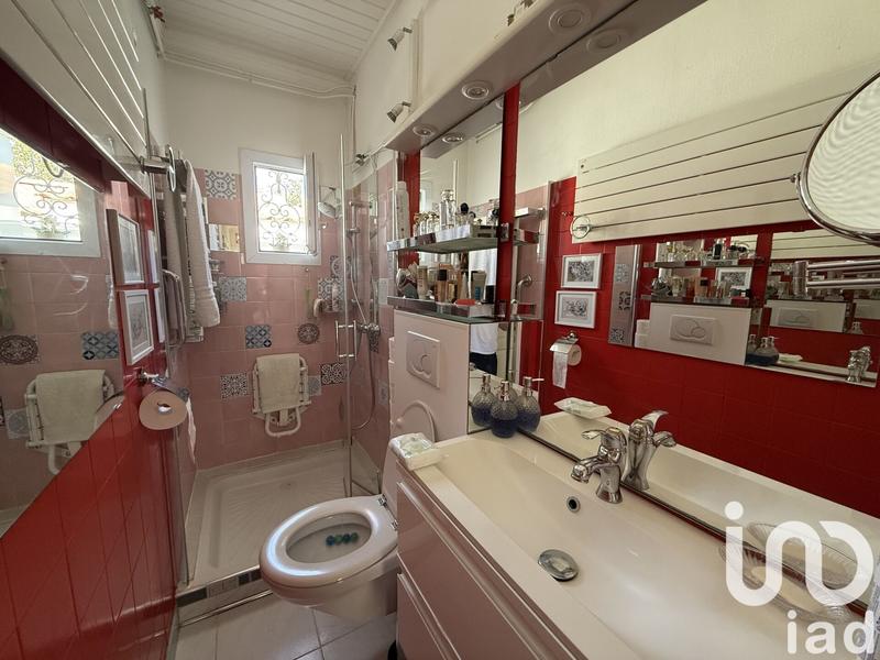 Maison - 158 m² - 8 pièces