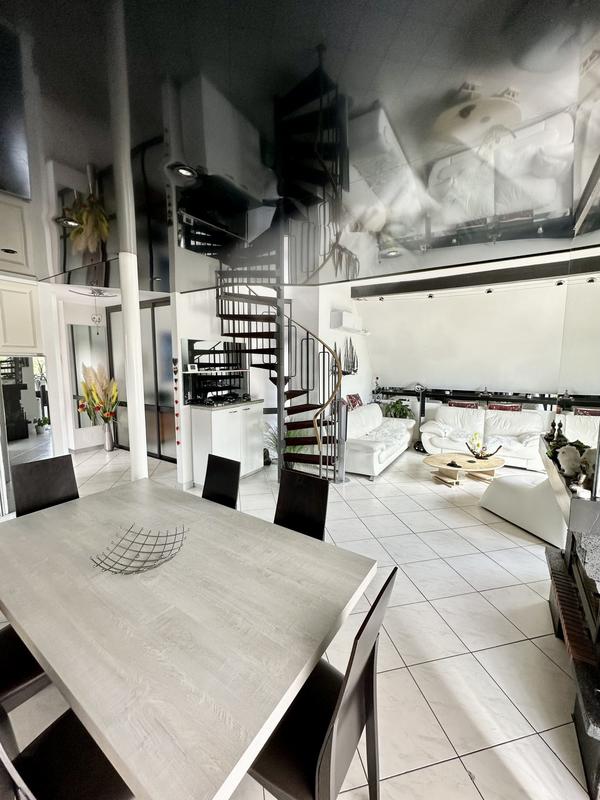 Maison ancienne - 103 m² - 5 pièces