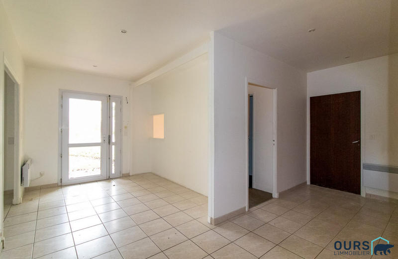 Local d'activités - 3 383 m²