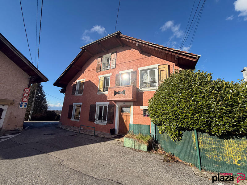 Maison - 102 m² - 4 pièces