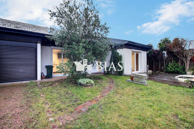 Maison - 88 m² - 4 pièces