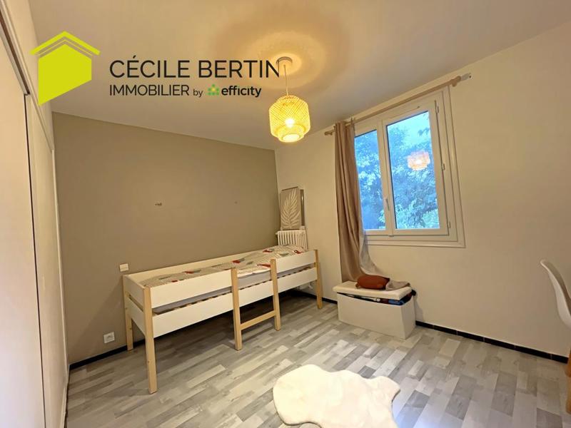 Maison - 76 m² - 4 pièces