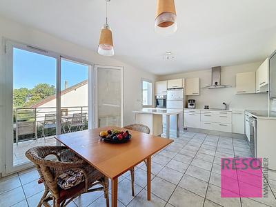 Maison - 142 m² - 6 pièces