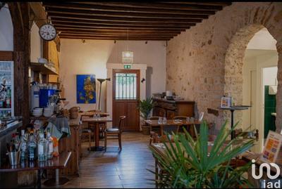 Local commercial - 251 m²