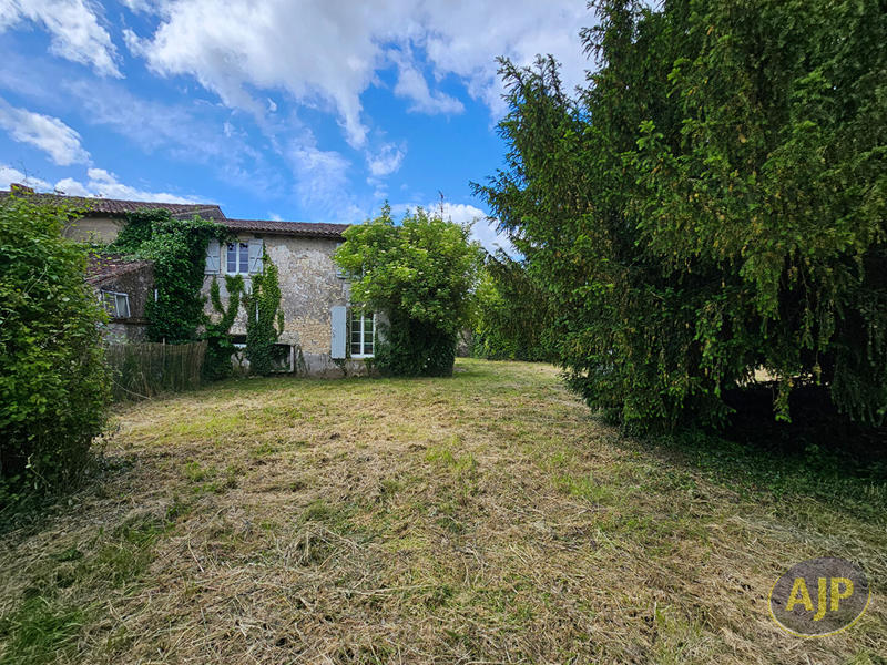 Immeuble - 13 pièces