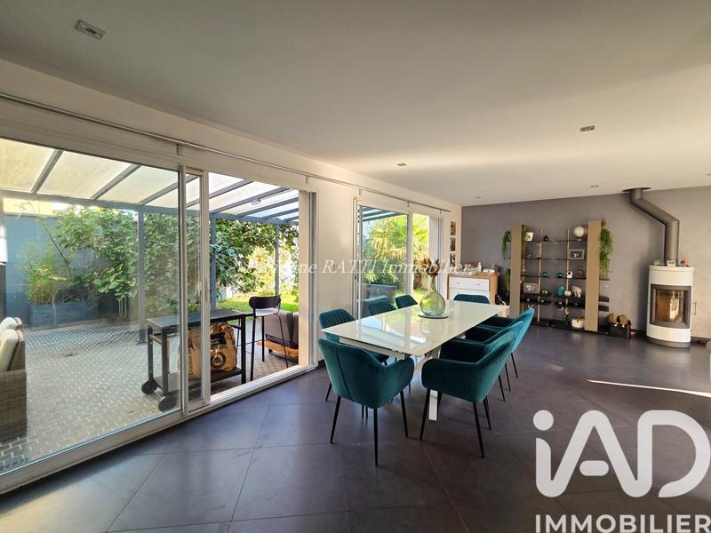 Maison - 125 m² - 5 pièces