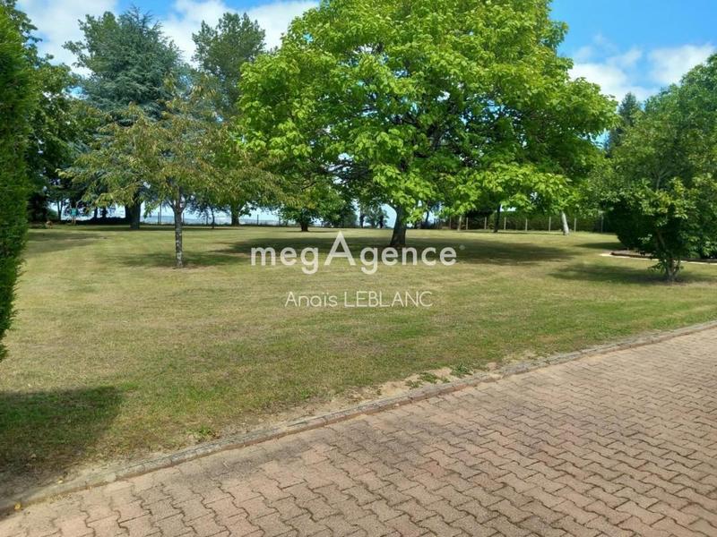 Maison en pierre - 179 m² - 6 pièces