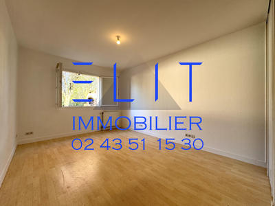 Maison - 156 m² - 8 pièces