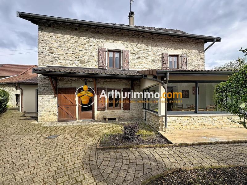 Maison - 120 m² - 7 pièces