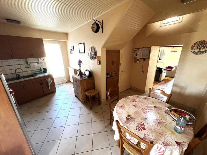 Maison - 92 m² - 4 pièces