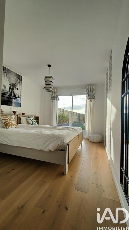 Maison - 180 m² - 6 pièces