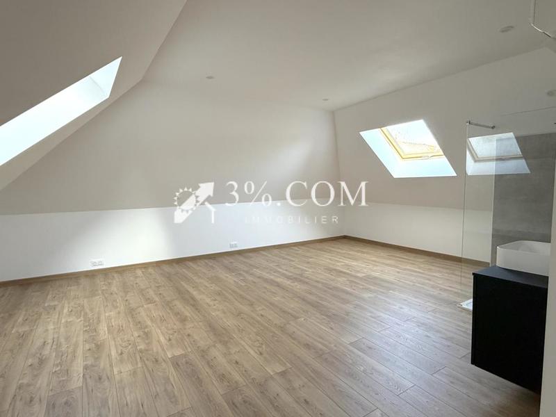 Maison - 159 m² - 5 pièces
