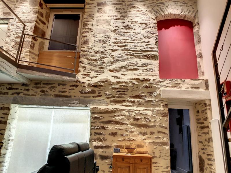 Maison en pierre - 115 m² - 3 pièces