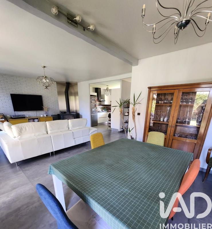 Maison - 127 m² - 7 pièces
