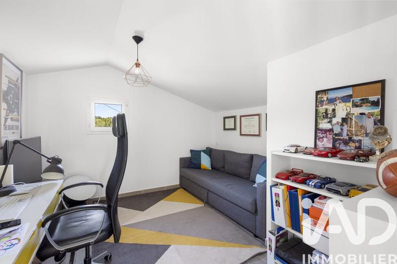 Maison - 127 m² - 5 pièces