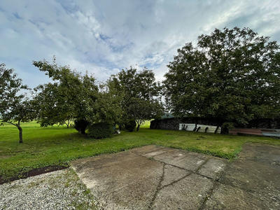 Maison de village - 200 m² - 9 pièces