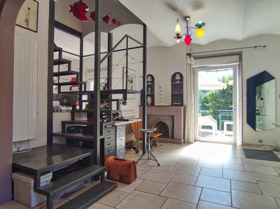 Maison en pierre - 183 m² - 8 pièces