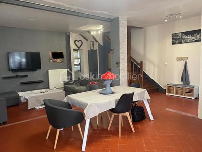 Maison ancienne - 152 m² - 5 pièces