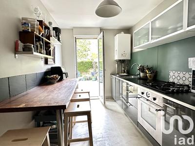 Appartement - 85 m² - 5 pièces