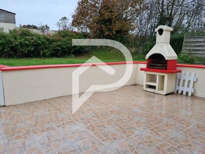 Maison - 110 m² - 4 pièces