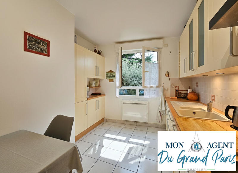 Appartement - 100 m² - 5 pièces