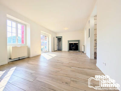 Maison - 105 m² - 4 pièces