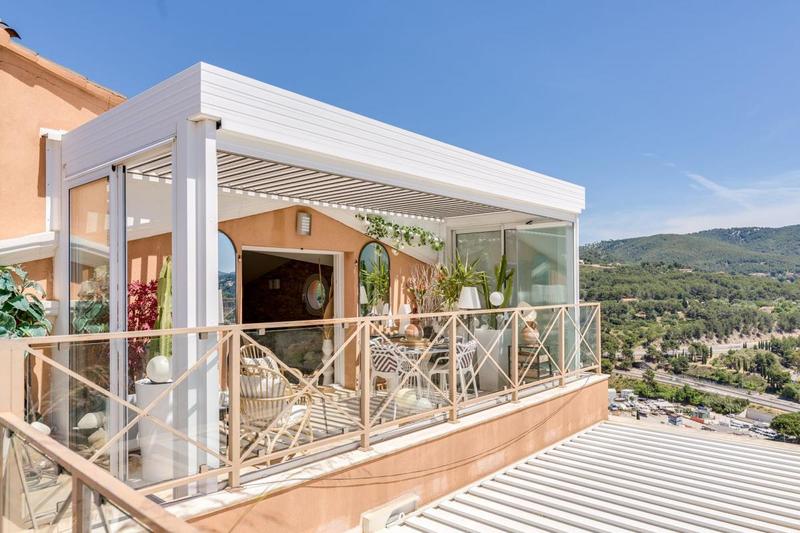 Penthouse - 174 m² - 5 pièces